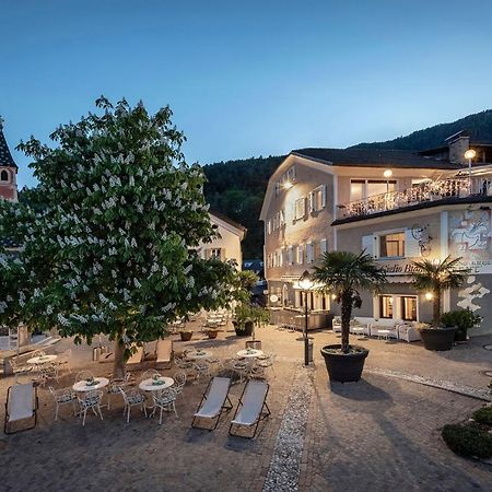 Hotel Weisse Lilie - B&B Rio di Pusteria Exteriör bild
